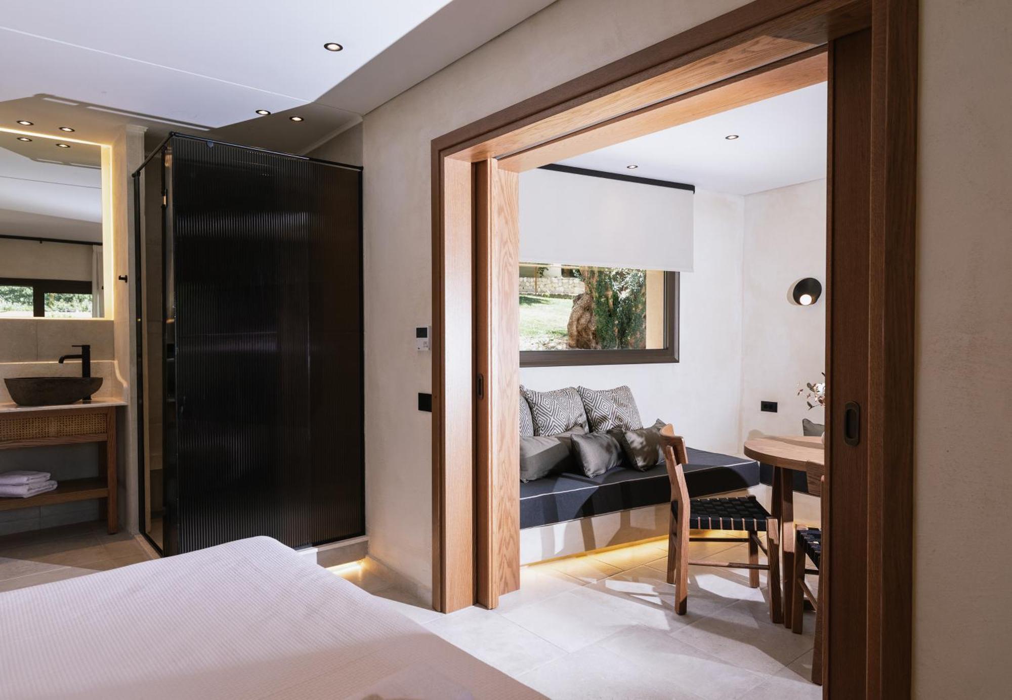 Idi Hotel Zarós エクステリア 写真