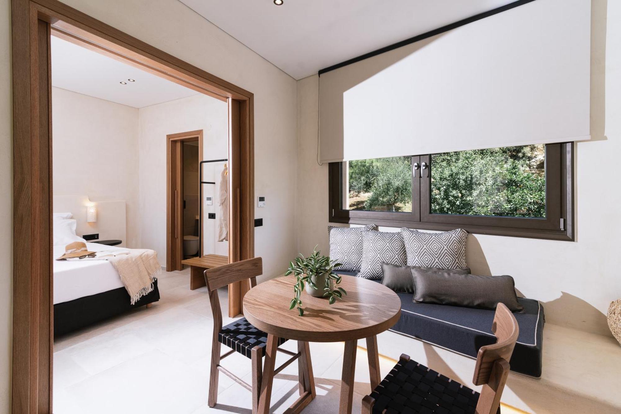 Idi Hotel Zarós エクステリア 写真